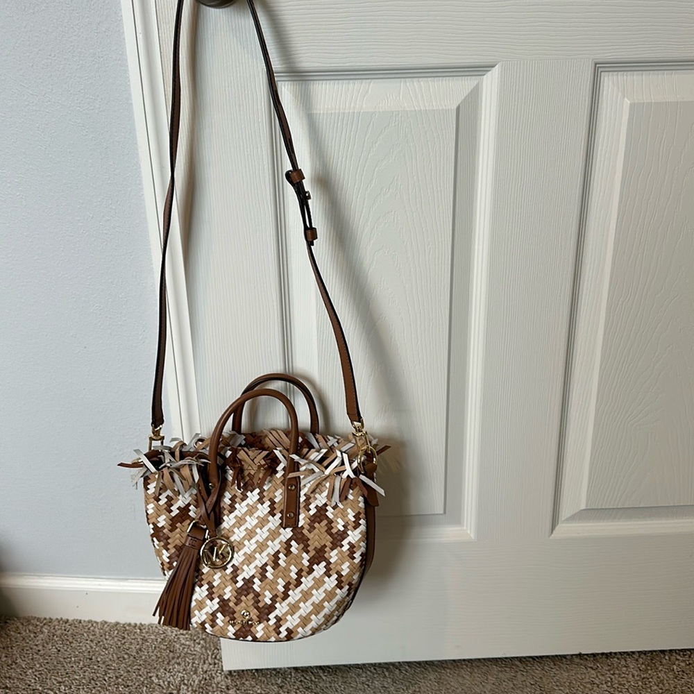 Micheal Kors Satchel